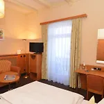Seehotel Grauer Baer 3* Kochel am See