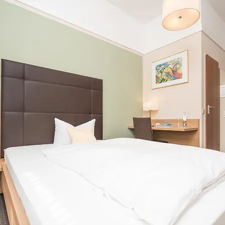 Seehotel Grauer Baer Otel Kochel am See