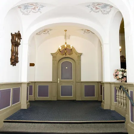 Seehotel Grauer Baer 3*