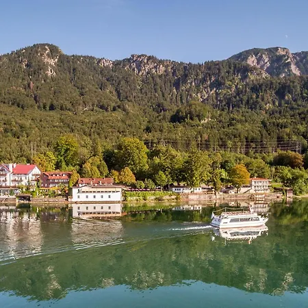 Отель Seehotel Grauer Baer 3*