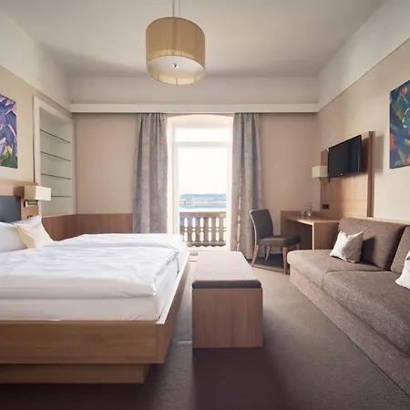 Seehotel Grauer Baer Hotel Kochel am See
