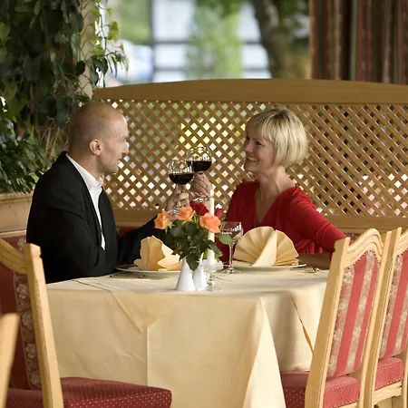Отель Seehotel Grauer Baer 3*