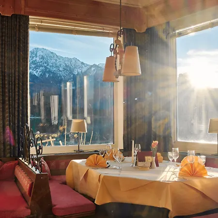 Отель Seehotel Grauer Baer Кохель-ам-Зее