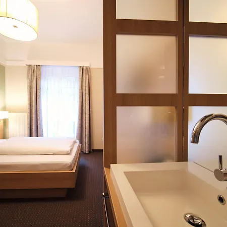 Hotel Seehotel Grauer Baer 3*