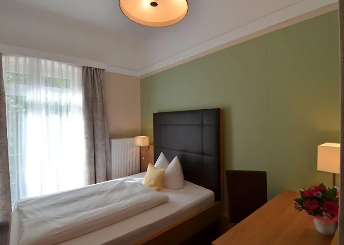 Seehotel Grauer Baer 3* كوشل